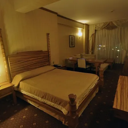Deluxe Pinetapark 4* Marmaris